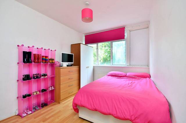  Image of 3 bedroom Flat for sale in Godfrey Road London SE18 at Godfrey Road  Woolwich, SE18 5HD