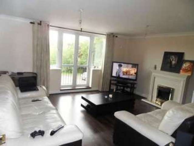  Image of 2 bedroom Flat to rent in Goodhall Close Stanmore HA7 at Goodhall Close  Stanmore, HA7 4FR