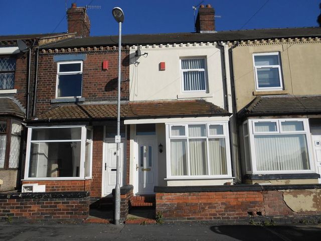  Image of 2 bedroom Terraced house to rent in Gordon Street Burslem Stoke-on-Trent ST6 at Gordon Street Burslem Stoke-On-Trent, ST6 1ES
