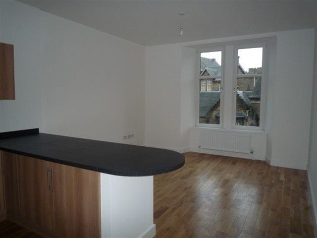  Image of 2 bedroom Flat to rent in Gorgie Road Edinburgh EH11 at Gorgie Edinburgh Edinburgh, EH11 2LZ