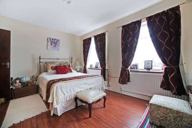  Image of 3 bedroom Detached house to rent in Gosport Road London E17 at Gosport Road Walthamstow London, E17 7LZ