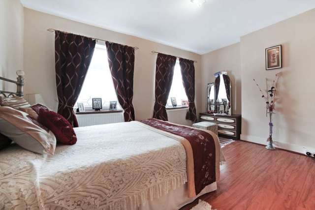  Image of 3 bedroom Detached house to rent in Gosport Road London E17 at Gosport Road Walthamstow London, E17 7LZ