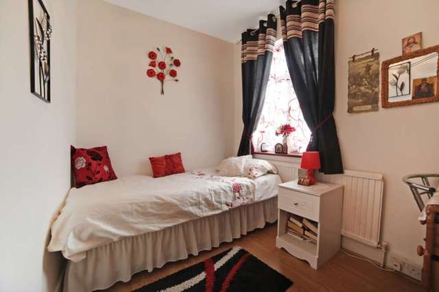  Image of 3 bedroom Detached house to rent in Gosport Road London E17 at Gosport Road Walthamstow London, E17 7LZ