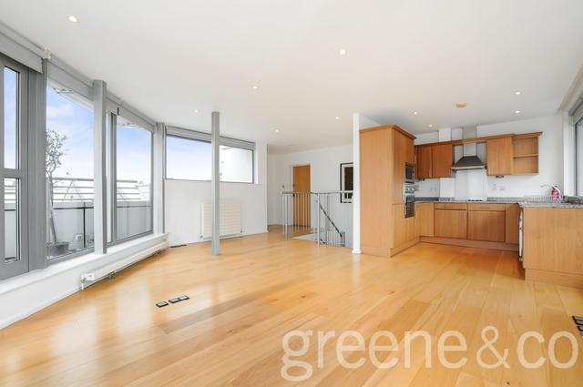  Image of 3 bedroom Flat to rent in Goswell Road London EC1V at Clerkenwell  Goswell Road, EC1V 7ER
