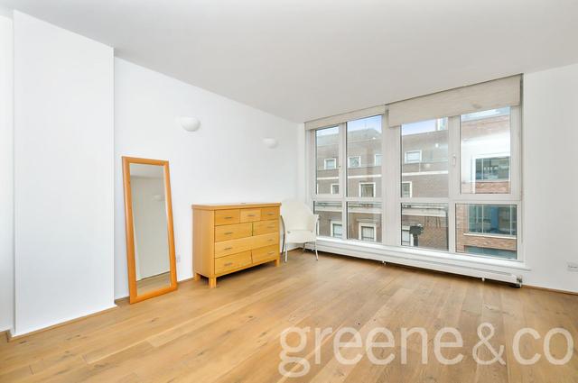  Image of 3 bedroom Flat to rent in Goswell Road London EC1V at Clerkenwell  Goswell Road, EC1V 7ER