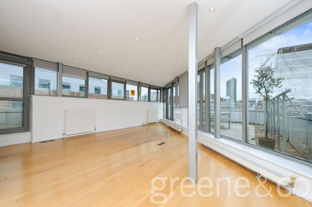  Image of 3 bedroom Flat to rent in Goswell Road London EC1V at Clerkenwell  Goswell Road, EC1V 7ER