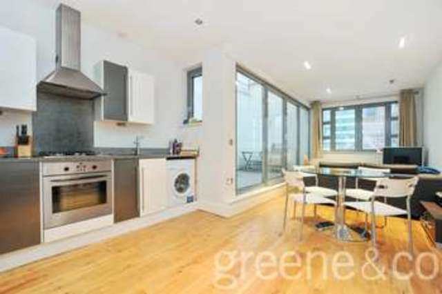  Image of 2 bedroom Flat to rent in Goswell Road London EC1V at Old Street  Goswell Road, EC1V 7DB