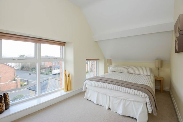  Image of 2 bedroom Flat for sale in Grammar School Court Ormskirk L39 at Grammar School Court  Ormskirk, L39 4PY