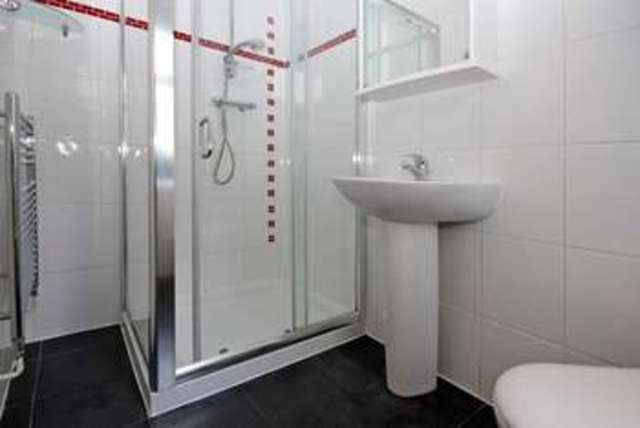  Image of 2 bedroom Flat for sale in Grand Avenue Southbourne Bournemouth BH6 at Grand Avenue  Southbourne, BH6 3TA