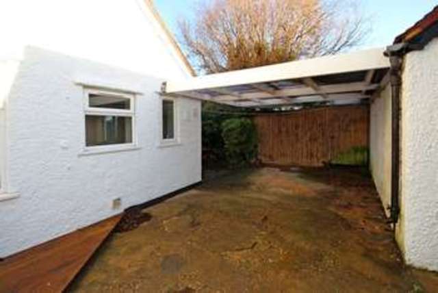  Image of 2 bedroom Flat for sale in Grand Avenue Southbourne Bournemouth BH6 at Grand Avenue  Southbourne, BH6 3TA