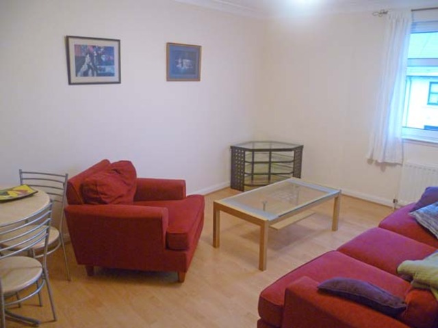 Image of 2 bedroom Flat to rent in Grandholm Crescent Bridge of Don Aberdeen AB22 at Grandholm Aberdeen Aberdeen, AB22 8BA