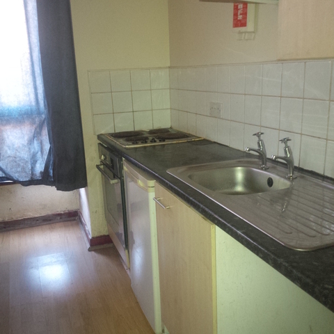  Image of 1 bedroom Terraced house to rent in Grange Avenue Leeds LS7 at Grange Avenue  Leeds, W Yorkshire, LS7 4EJ