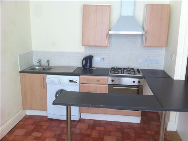  Image of 1 bedroom Flat to rent in Grange Road West Prenton CH43 at Birkenhead  Wirral, CH43 4XB
