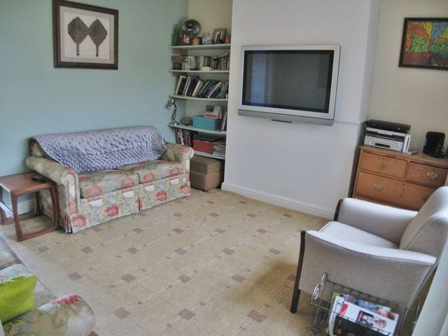  Image of 2 bedroom Semi-Detached house for sale in Grantham Road Radcliffe-on-Trent Nottingham NG12 at Grantham Road Radcliffe-on-Trent Nottingham, NG12 2HE