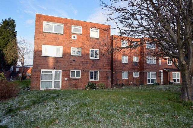  Image of 1 bedroom Flat for sale in Gravelly Lane Erdington Birmingham B23 at Gravelly Lane Erdington Birmingham, B23 5SB