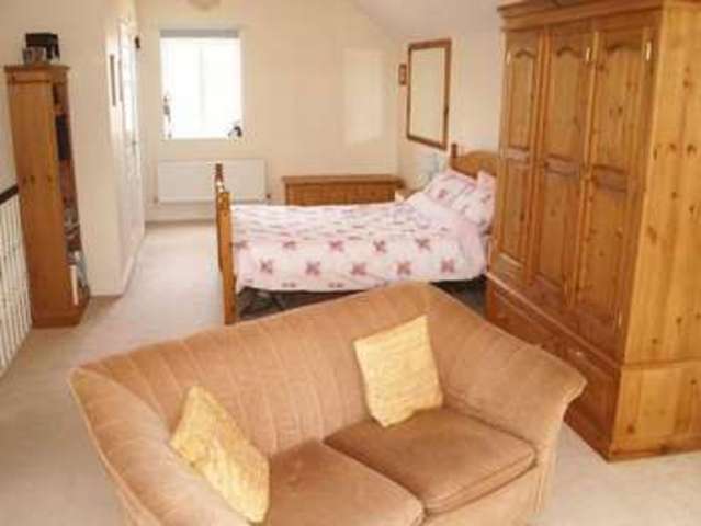 Image of 4 bedroom Detached house to rent in Great Farm Road Eastleigh SO50 at Great Farm Road  Eastleigh, SO50 5GN