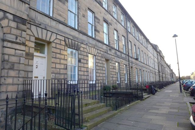  Image of 2 bedroom Flat to rent in Great King Street Edinburgh EH3 at New Town Edinburgh Edinburgh, EH3 6QW