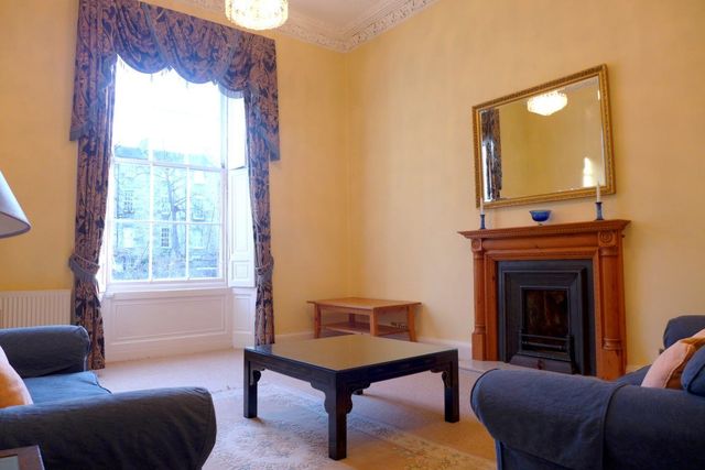  Image of 2 bedroom Flat to rent in Great King Street Edinburgh EH3 at New Town Edinburgh Edinburgh, EH3 6QW