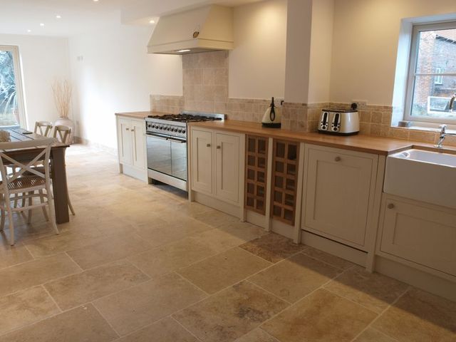  Image of 4 bedroom Detached house for sale in Great North Road Cromwell Newark NG23 at Great North Road Cromwell Newark, NG23 6JE