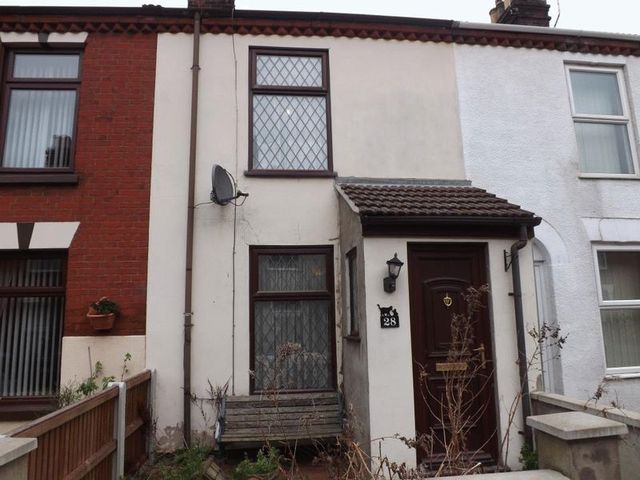  Image of 3 bedroom Terraced house for sale in Winifred Road Great Yarmouth NR31 at Winifred Road  Great Yarmouth, NR31 0BL