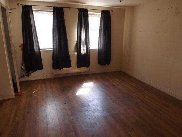  Image of 4 bedroom Semi-Detached house for sale in Nelson Road Central Great Yarmouth NR30 at Nelson Road Central  Great Yarmouth, NR30 2JA