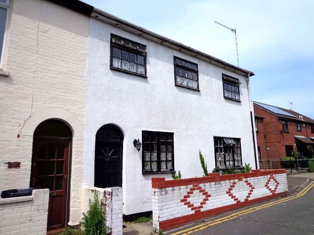  Image of 3 bedroom Semi-Detached house for sale in North Market Road Great Yarmouth NR30 at North Market Road  Great Yarmouth, NR30 2EB