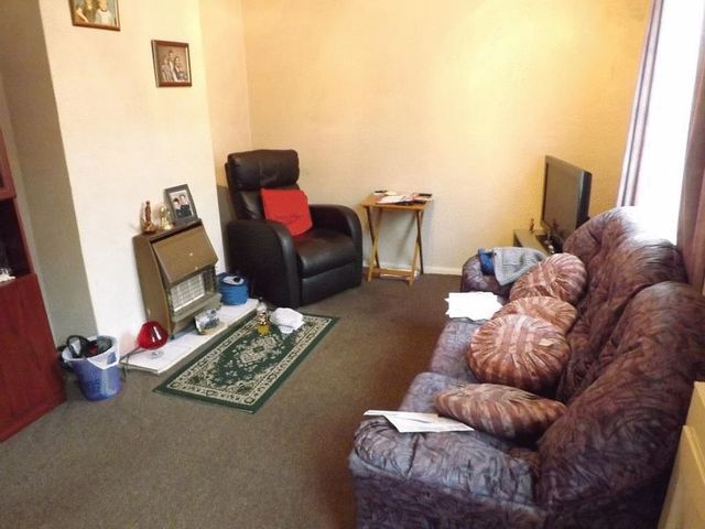  Image of 2 bedroom Terraced house for sale in Kitchener Road Great Yarmouth NR30 at Kitchener Road  Great Yarmouth, NR30 4HU
