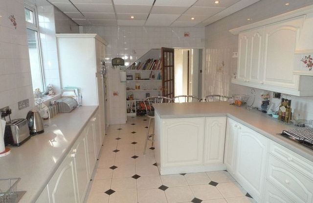  Image of 4 bedroom Semi-Detached house for sale in Green Lane Bolton BL3 at Green Lane  Great Lever, BL3 2LY