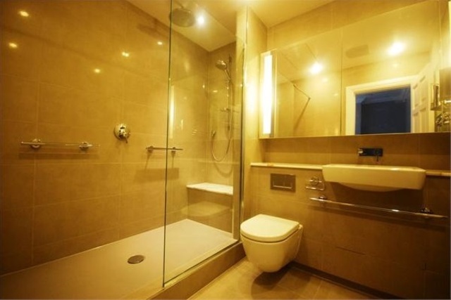  Image of 3 bedroom Flat to rent in Green Street London W1K at MAYFAIR, W1K 7AZ