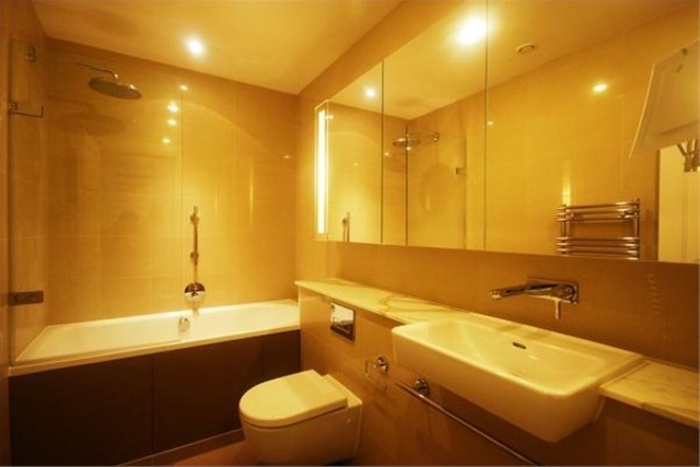  Image of 3 bedroom Flat to rent in Green Street London W1K at MAYFAIR, W1K 7AZ