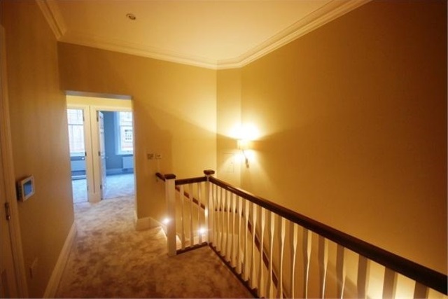  Image of 3 bedroom Flat to rent in Green Street London W1K at MAYFAIR, W1K 7AZ