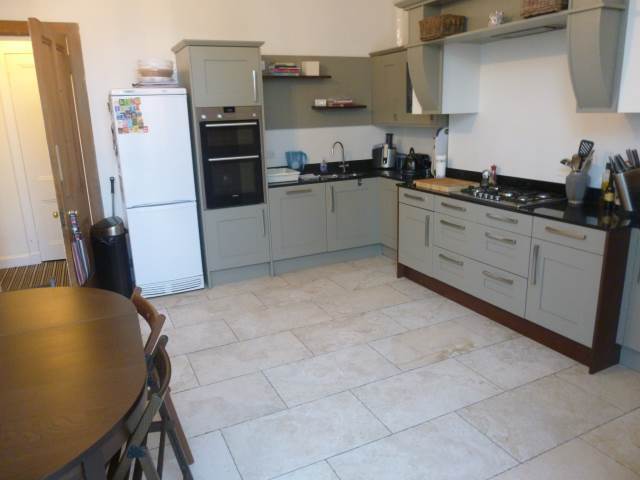  Image of 3 bedroom Flat to rent in Greenhill Place Edinburgh EH10 at Morningside Edinburgh Edinburgh, EH10 4BR