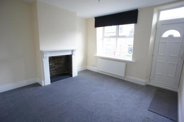  Image of 4 bedroom Terraced house to rent in Greenhow Street Sheffield S6 at Walkley Sheffield Hillsborough, S6 3TP