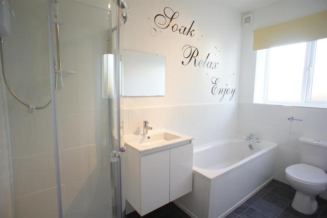  Image of 4 bedroom Terraced house to rent in Greenhow Street Sheffield S6 at Walkley Sheffield Hillsborough, S6 3TP