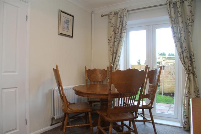  Image of 2 bedroom Semi-Detached house for sale in Greenlea Avenue Yeadon Leeds LS19 at Yeadon Leeds Yeadon, LS19 7SL