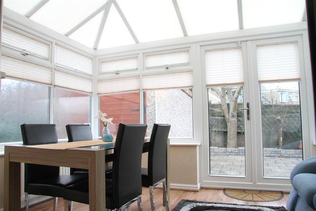  Image of 3 bedroom Semi-Detached house for sale in Greenlea Road Yeadon Leeds LS19 at Yeadon Leeds Rawdon, LS19 7SN