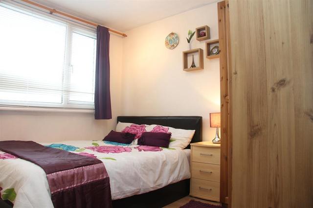  Image of 3 bedroom Semi-Detached house for sale in Greenlea Road Yeadon Leeds LS19 at Yeadon Leeds Rawdon, LS19 7SN