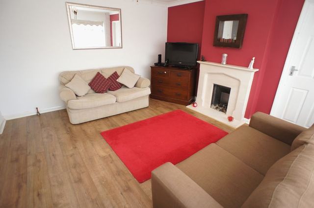  Image of 4 bedroom Detached house for sale in Griffin Avenue Canvey Island SS8 at Griffin Avenue  Canvey Island, SS8 8BE