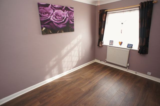  Image of 4 bedroom Detached house for sale in Griffin Avenue Canvey Island SS8 at Griffin Avenue  Canvey Island, SS8 8BE