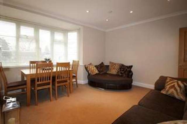 Image of 2 bedroom Flat to rent in Brighton Road Sutton SM2 at Brighton Road  Sutton, SM2 5BL