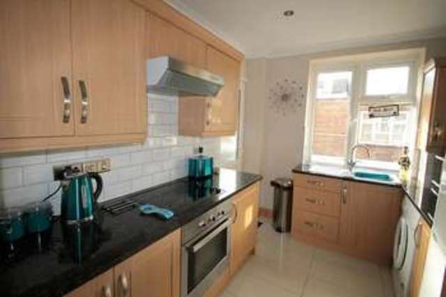  Image of 2 bedroom Flat to rent in Brighton Road Sutton SM2 at Brighton Road  Sutton, SM2 5BL