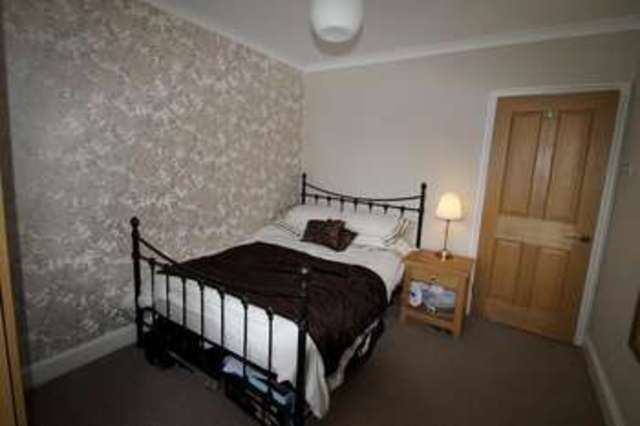  Image of 2 bedroom Flat to rent in Brighton Road Sutton SM2 at Brighton Road  Sutton, SM2 5BL