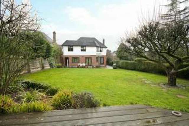  Image of 4 bedroom Detached house for sale in Grosvenor Road Northwood HA6 at Northwood, HA6 3HH