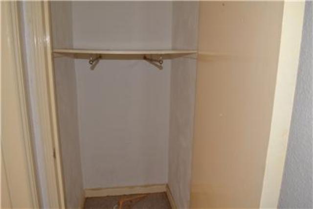  Image of 1 bedroom Flat to rent in Milward Crescent Hastings TN34 at East Sussex, TN34 3RU