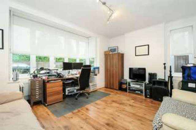  Image of 5 bedroom Detached house for sale in Grove Road Northwood HA6 at Northwood, HA6 2AP