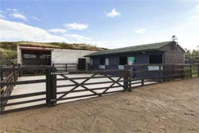  Image of 2 bedroom Detached house for sale in Cowling Keighley BD22 at Sandyforth Lane Cowling Cowling, BD22 0NB