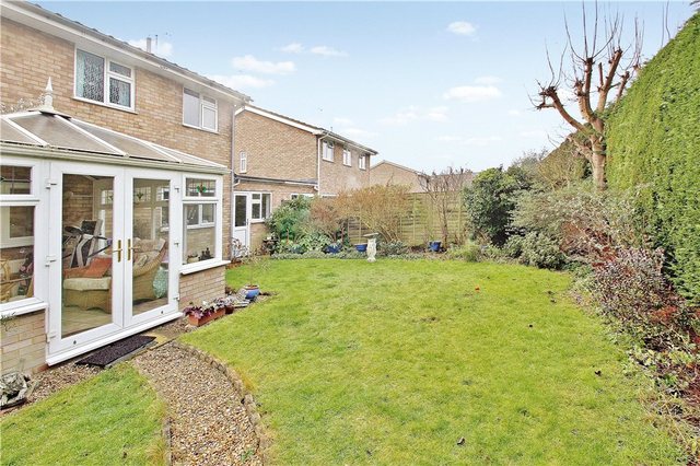  Image of 3 bedroom Detached house for sale in Guernsey Farm Drive Horsell Woking GU21 at Horsell  Horsell, GU21 4BE