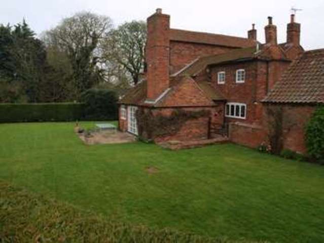  Image of 6 bedroom Detached house for sale in West Street Brant Broughton Lincoln LN5 at West Street Brant Broughton Brant Broughton, LN5 0SF