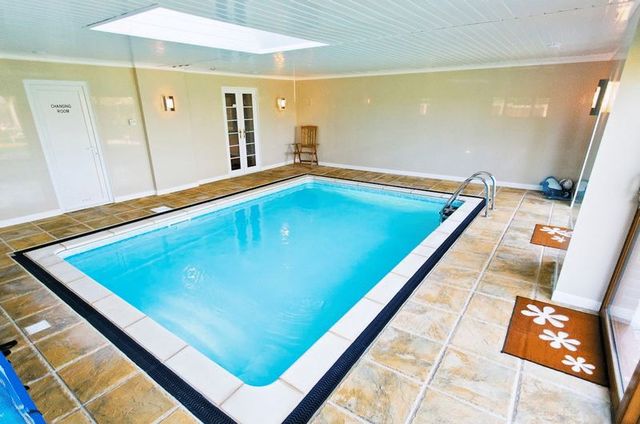  Image of 5 bedroom Property for sale in Yarmouth Road Lowestoft NR32 at Yarmouth Road  Lowestoft, NR32 4AQ