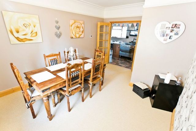  Image of 5 bedroom Property for sale in Yarmouth Road Lowestoft NR32 at Yarmouth Road  Lowestoft, NR32 4AQ